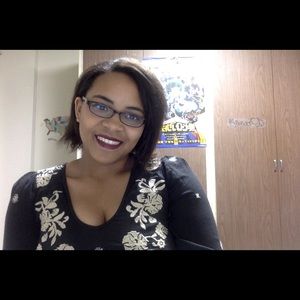 Meet your Posher, Missy